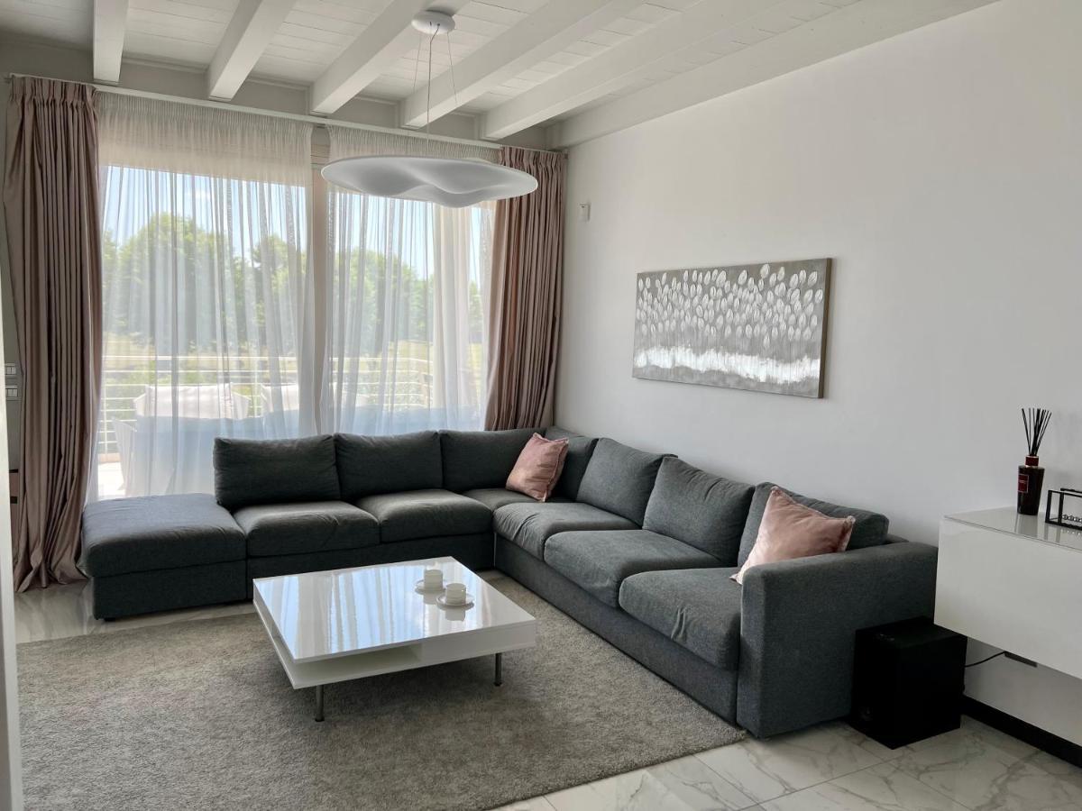 Paganini Suites And Apartments Sirmione Ngoại thất bức ảnh