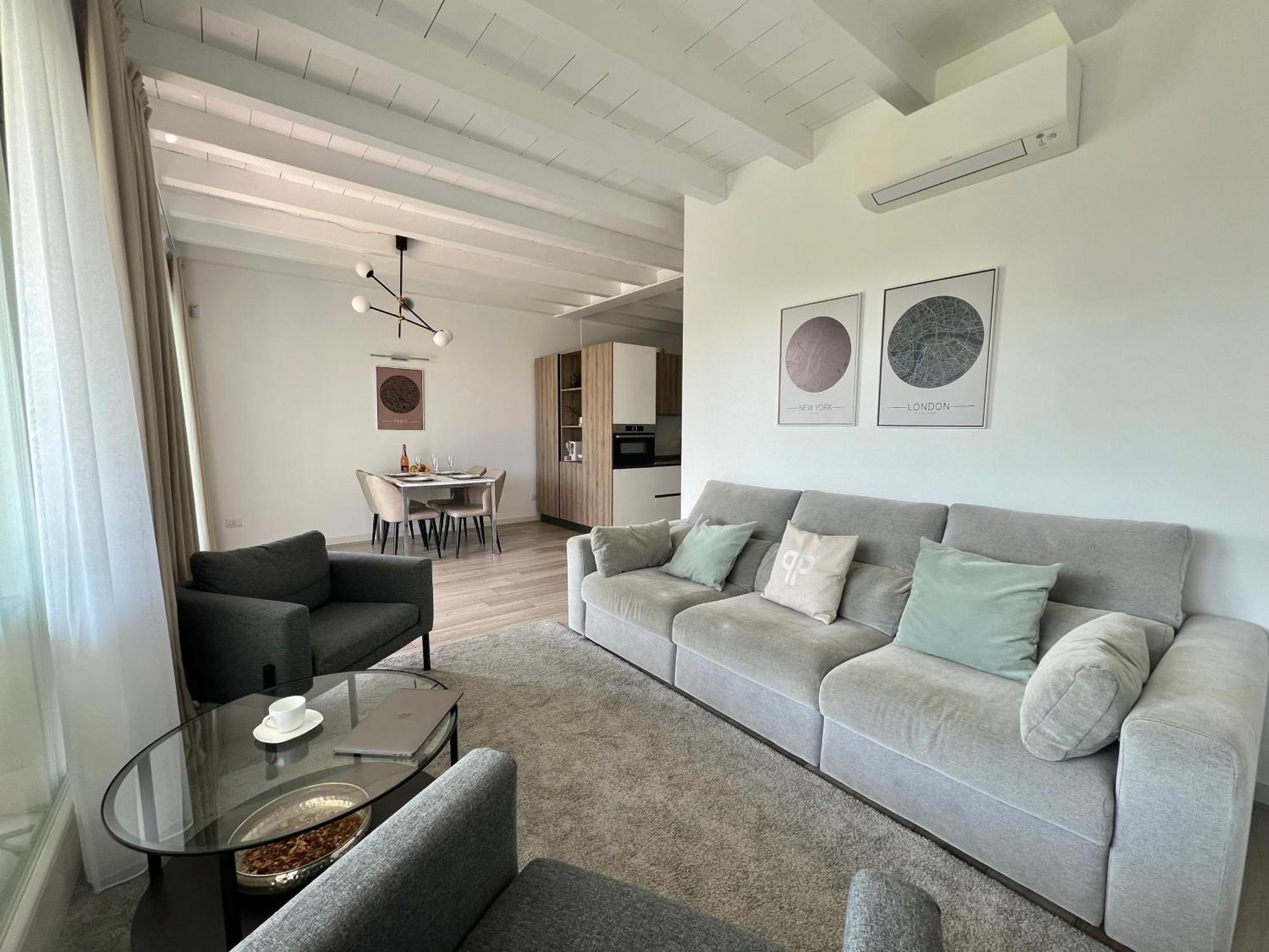 Paganini Suites And Apartments Sirmione Ngoại thất bức ảnh