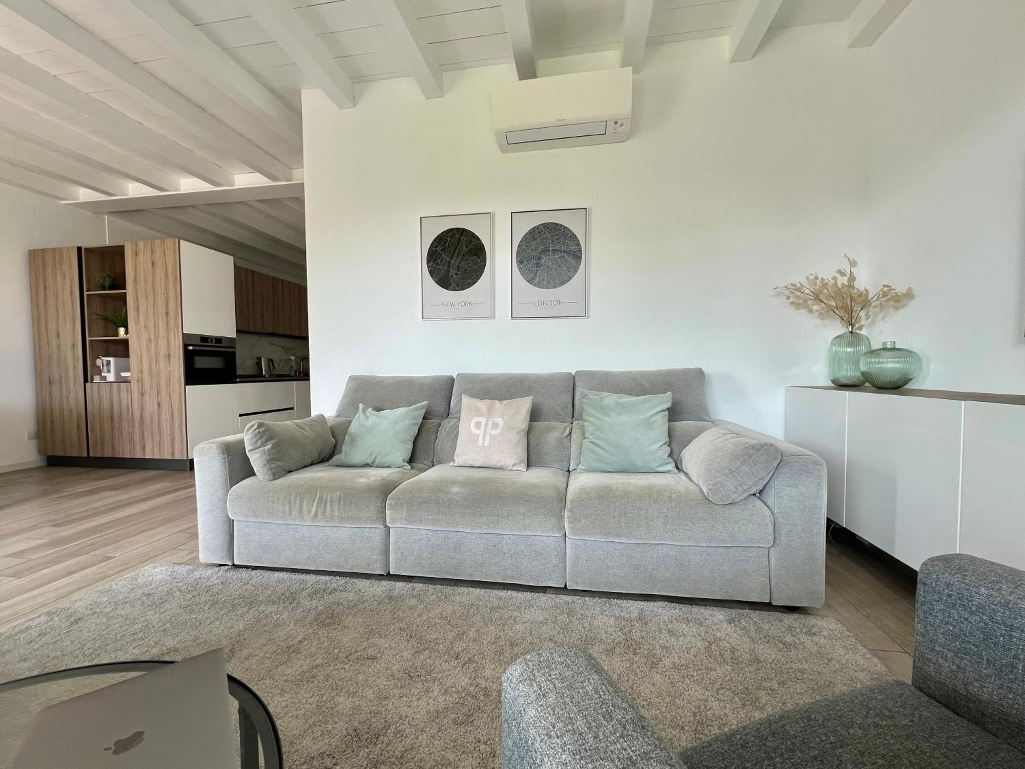 Paganini Suites And Apartments Sirmione Ngoại thất bức ảnh