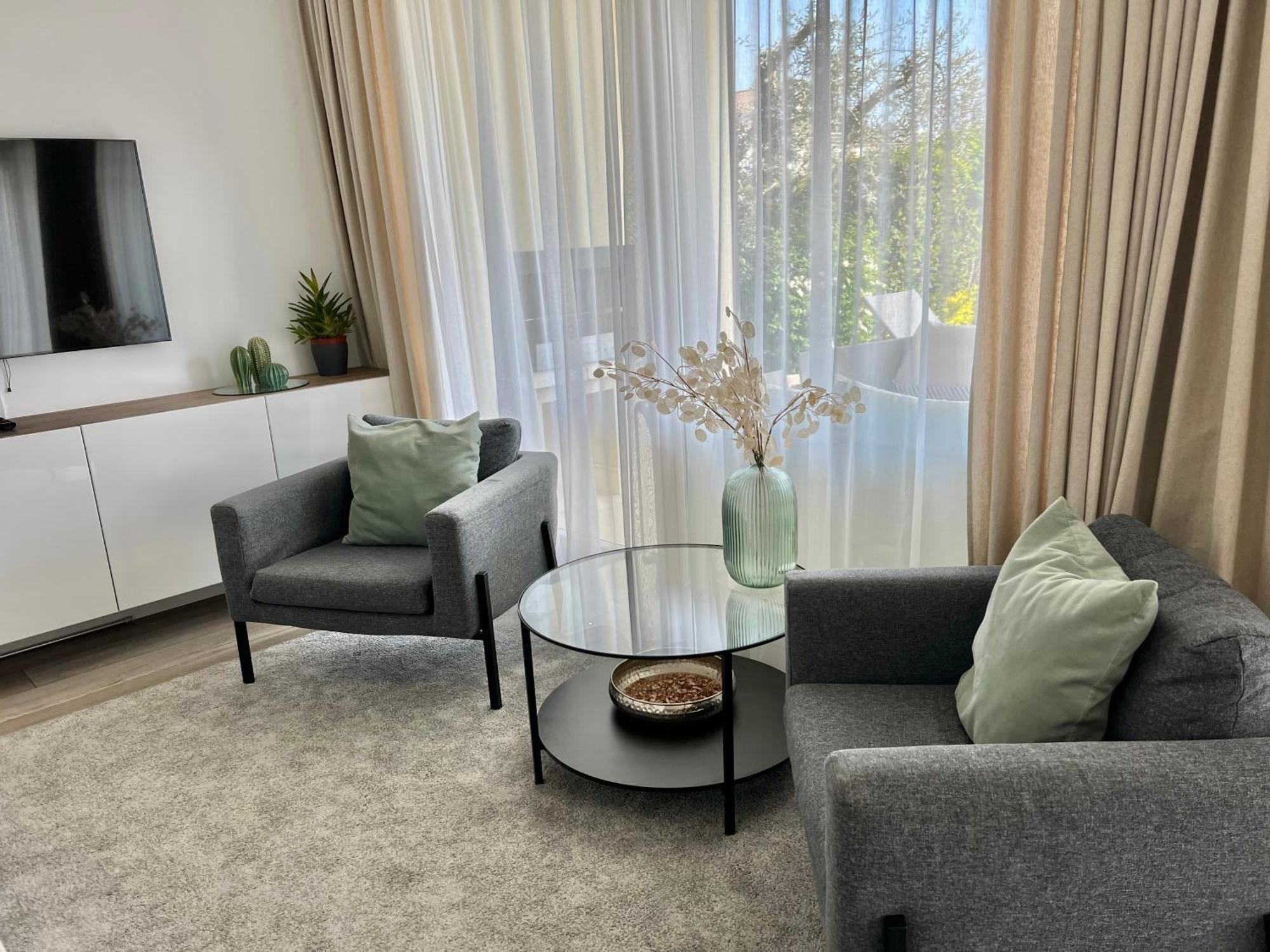 Paganini Suites And Apartments Sirmione Ngoại thất bức ảnh